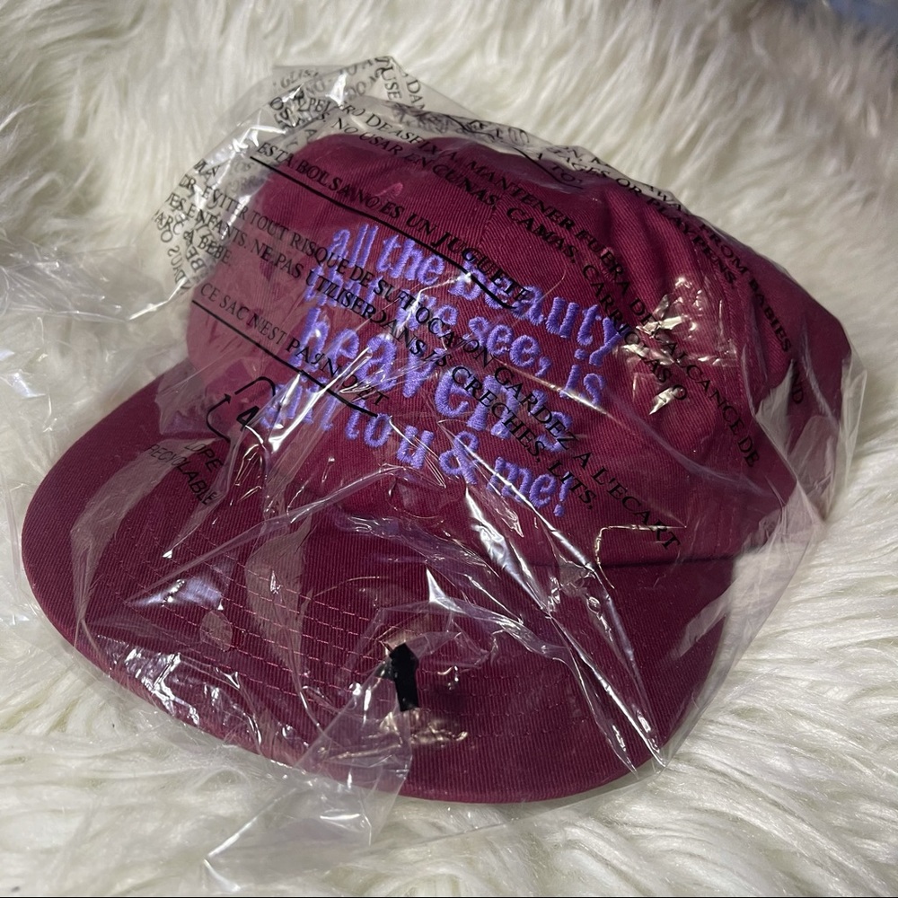 ❌SOLD❌ Heaven by Marc Jacobs burgundy/red baseball - Picture 2 of 5